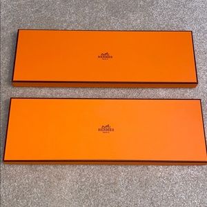 TWO HERMÈS GIFT BOXES 15 x 5 x 1